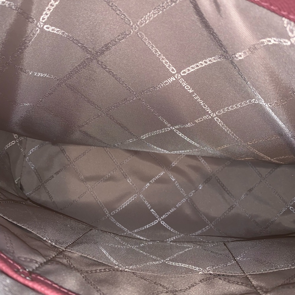Michael Kors voyager east west tote - Picture 5 of 8